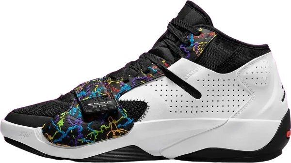Кросівки баскетбольні Nike JORDAN ZION 2 біло-чорні DO9071-003