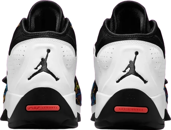 Кросівки баскетбольні Nike JORDAN ZION 2 біло-чорні DO9071-003