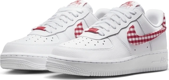 Кроссовки женские Nike AIR FORCE 1 '07 бело-красные DZ2784-101