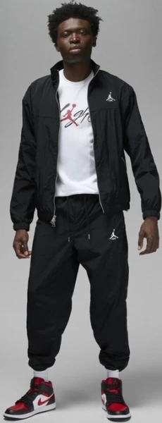 Футболка Nike M J BRAND GFX SS CREW2 белая FB7465-100