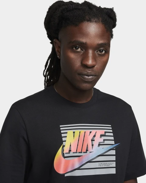 Футболка Nike M NSW TEE 6MO FUTURA чорна FQ7995-010