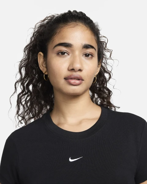 Футболка жіноча Nike W NSW NK CHLL KNT MD CRP чорна FV5508-010