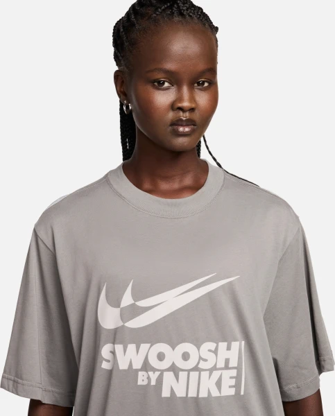 Футболка жіноча Nike W NSW TEE BF GLS сіра FZ4634-029