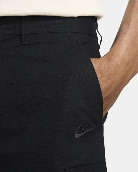 Шорти Nike M NK CLUB WVN CARGO SHORT чорні FN3517-010
