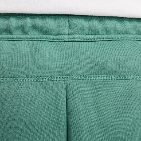 Шорти Nike M NK TCH FLC SHORT зелені FB8171-361