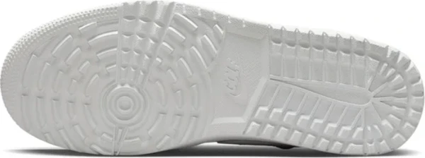 Кросівки Nike AIR JORDAN 1 LOW G білі DD9315-110