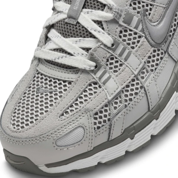 Кросівки Nike P-6000 PREMIUM сірі FN6837-012