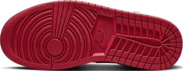 Кроссовки женские Nike AIR JORDAN 1 LOW черно-красные DC0774-061