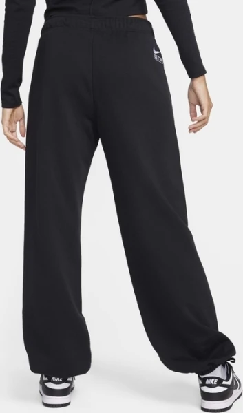 Спортивные штаны женские Nike AIR MID-RISE FLEECE JOGGERS черные FN1902-010