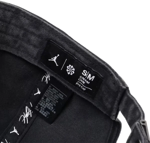 Кепка Nike UJ FLT DC 5-PANEL PRO US CAP чорна FV5300-010