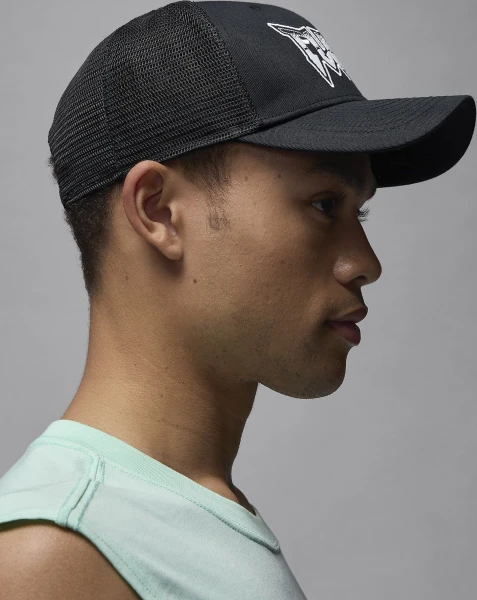 Кепка Nike U J TRUCKER CAP S CB черная FV5303-010
