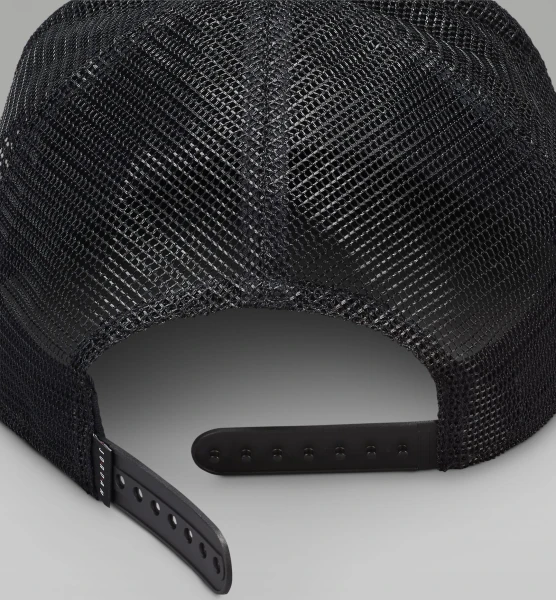Кепка Nike U J TRUCKER CAP S CB черная FV5303-010