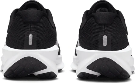 Кросівки бігові Nike DOWNSHIFTER 13 WIDE чорні FJ1284-001