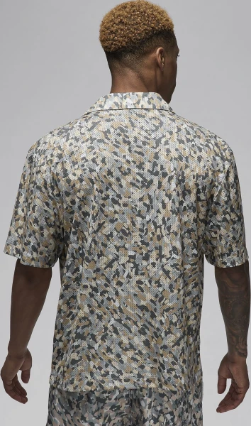 Рубашка Nike M J ESS POOLSIDE AOP TOP разноцветная FN4641-133