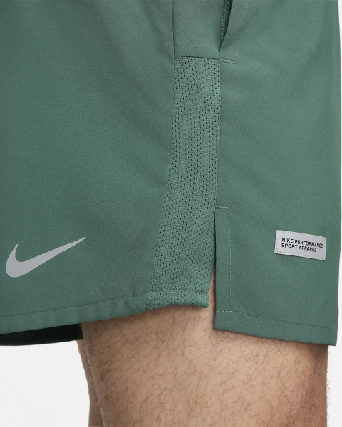 Шорты Nike M NK CHALLENGER 5BF SHRT FLASH зеленые FN3048-361