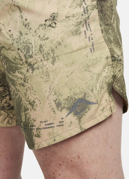 Шорти для бігу Nike M NK DF STRIDE 7BF SHORT AOP оливкові FN3314-222