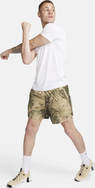 Шорти для бігу Nike M NK DF STRIDE 7BF SHORT AOP оливкові FN3314-222