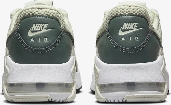 Кросівки жіночі Nike WMNS AIR MAX EXCEE світло-зелено-бежеві CD5432-011