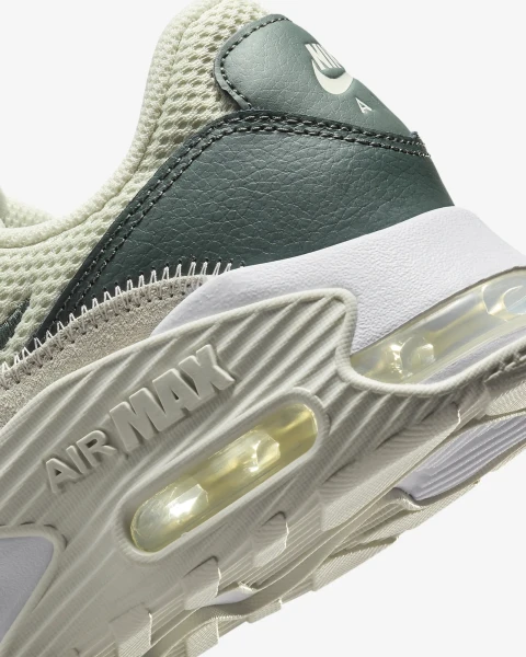 Кросівки жіночі Nike WMNS AIR MAX EXCEE світло-зелено-бежеві CD5432-011