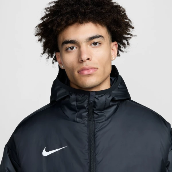 Куртка Nike ACADEMY PRO 24 THERMA-FIT FALL JACKET чорна FD7702-010