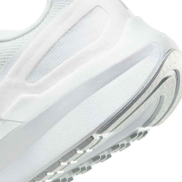 Кроссовки беговые Nike AIR ZOOM STRUCTURE 25 белые DJ7883-105