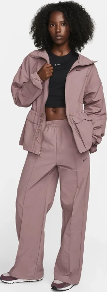 Куртка жіноча Nike W TREND WVN JKT бордоваFN3669-208