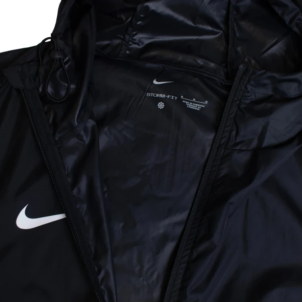 Куртка подростковая Nike Y NK ACDPR24 HD RN JKT черная FD7701-010