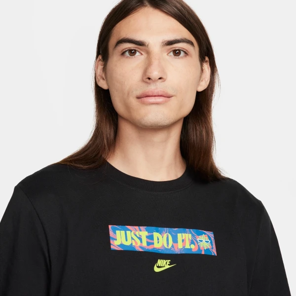 Футболка Nike U TEE SPRING BREAK JDI черная FQ3745-010