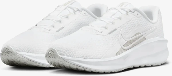 Кроссовки беговые Nike DOWNSHIFTER 13 белые FD6454-100