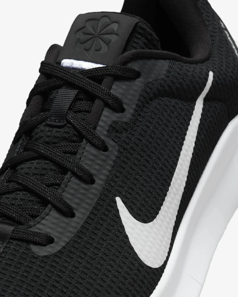 Кросівки бігові жіночі Nike W FLEX EXPERIENCE RUN 12 чорно-білі DV0746-004