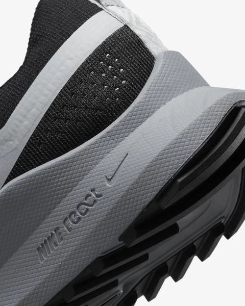 Кроссовки для трейлраннинга женские Nike REACT PEGASUS TRAIL 4 черно-серые DJ6159-001