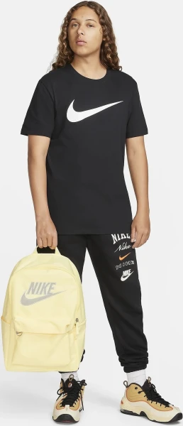 Рюкзак Nike NK HERITAGE BKPK - MTLC MTRL светло-желтый FB3040-826