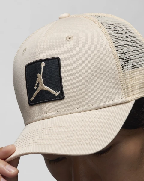 Кепка Nike JORDAN U RISE CAP CB TRKR JM PTCH бежева FZ0774-203