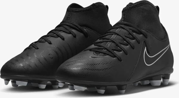 Бутсы детские Nike JR PHANTOM LUNA II CLUB FG/MG черные FJ2601-001