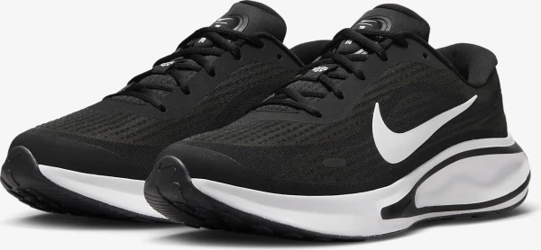 Кросівки бігові Nike JOURNEY RUN чорно-білі FN0228-001