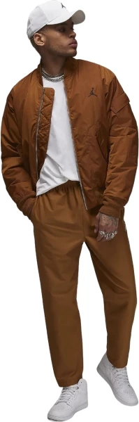 Футболка Nike JORDAN MCORE BLA SS CREW белая AQ2366-100