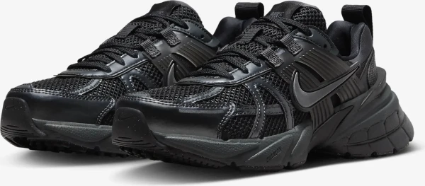 Кроссовки женские Nike V2K RUN черные FD0736-001