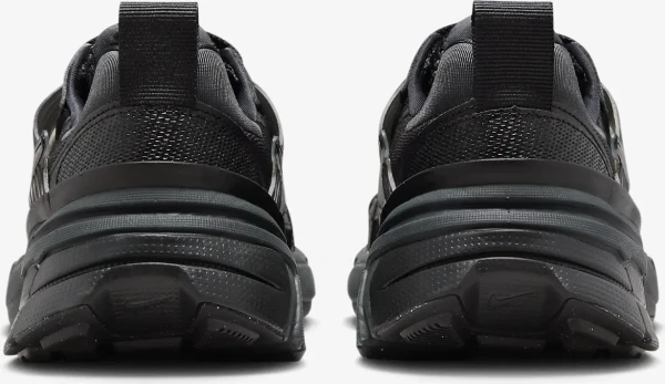 Кроссовки женские Nike V2K RUN черные FD0736-001