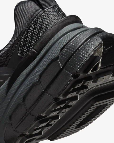 Кроссовки женские Nike V2K RUN черные FD0736-001