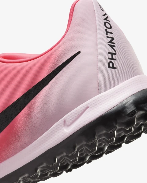 Сороконіжки (шиповки) Nike PHANTOM GX II ACADEMY TF світло-рожеві FJ2577-600