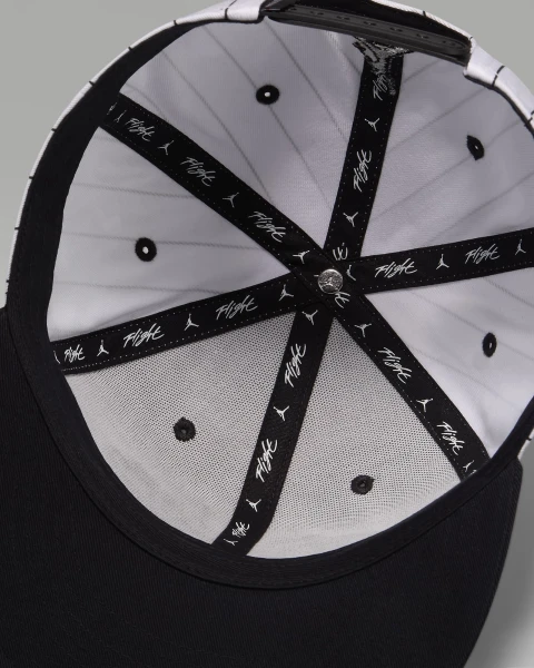 Кепка Nike JORDAN UPRO CAP S FB FLT MVP бело-черная FV5299-100