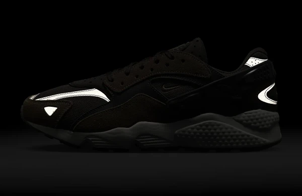 Кросівки Nike AIR HUARACHE RUNNER коричневі DZ3306-201