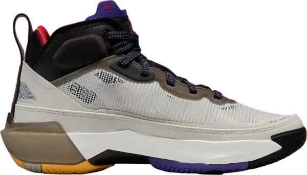 Кросівки баскетбольні Nike AIR JORDAN XXXVII світло-бежево-коричнево-чорні DD6958-060