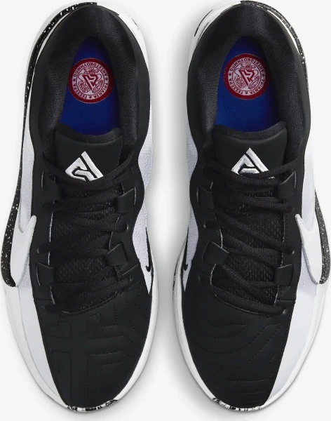Кроссовки баскетбольные Nike ZOOM FREAK 5 бело-черные DX4985-101