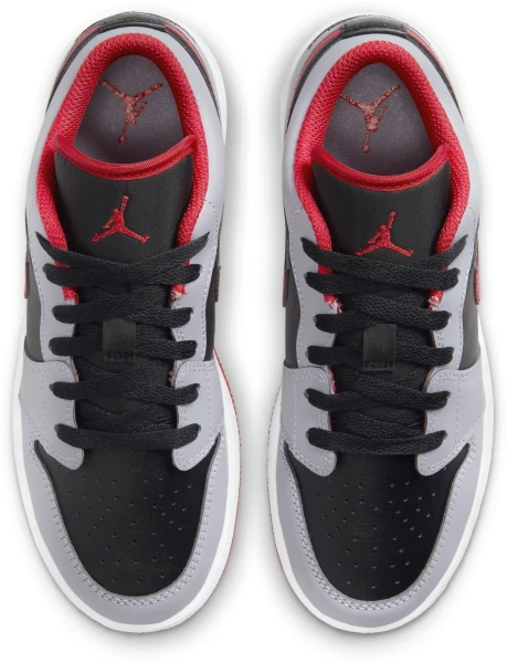 Кросівки підліткові Nike AIR JORDAN 1 LOW (GS) сіро-чорно-червоні 553560-060