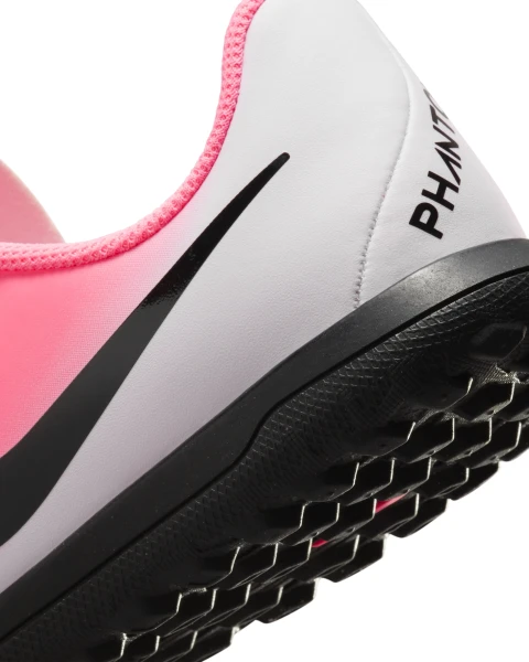 Сороконожки (шиповки) детские Nike JR PHANTOM GX II CLUB TF розовые FJ2604-600