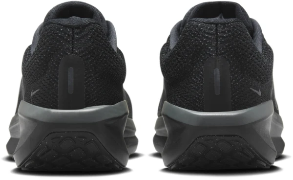 Кросівки бігові Nike AIR WINFLO 11 чорні FJ9509-002