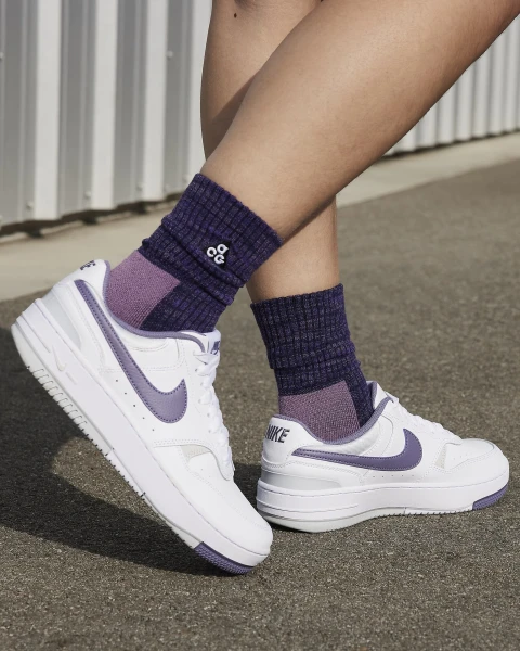 Кроссовки женские Nike GAMMA FORCE бело-фиолетовые HF4987-100