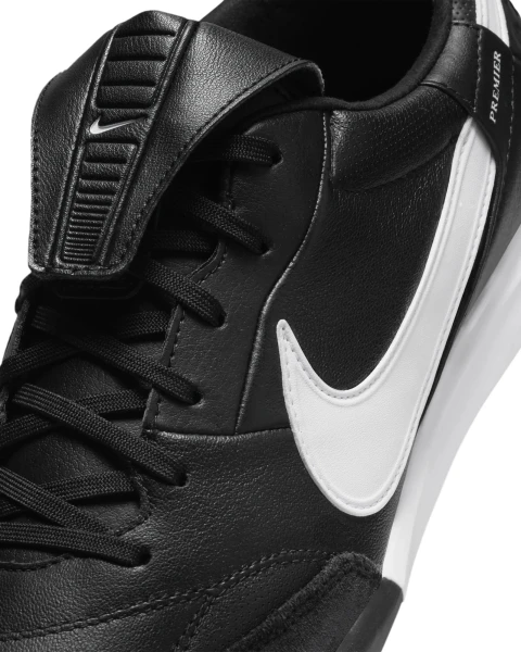 Сороконіжки (шиповки) Nike PREMIER III TF чорно-білі HM0283-001