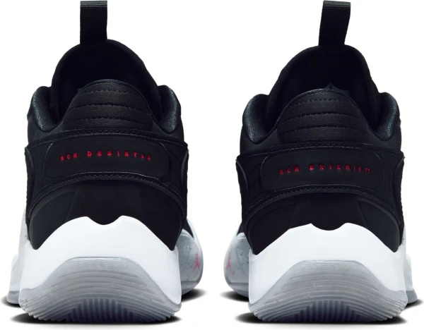 Кроссовки баскетбольные Nike JORDAN LUKA 2 черно-белые DX8733-006